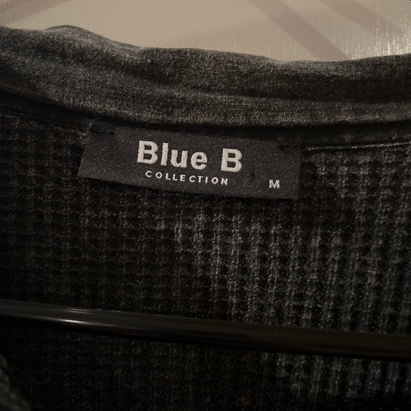 Blue B button up, crop cardigan - Picture 5 of 5